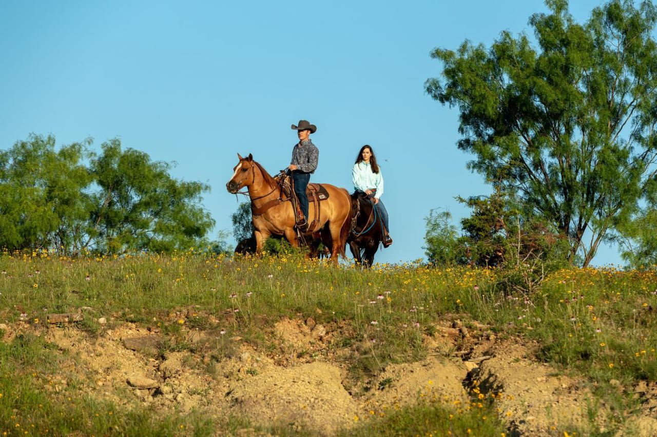 Wildcatter Ranch And Resort Graham Εξωτερικό φωτογραφία