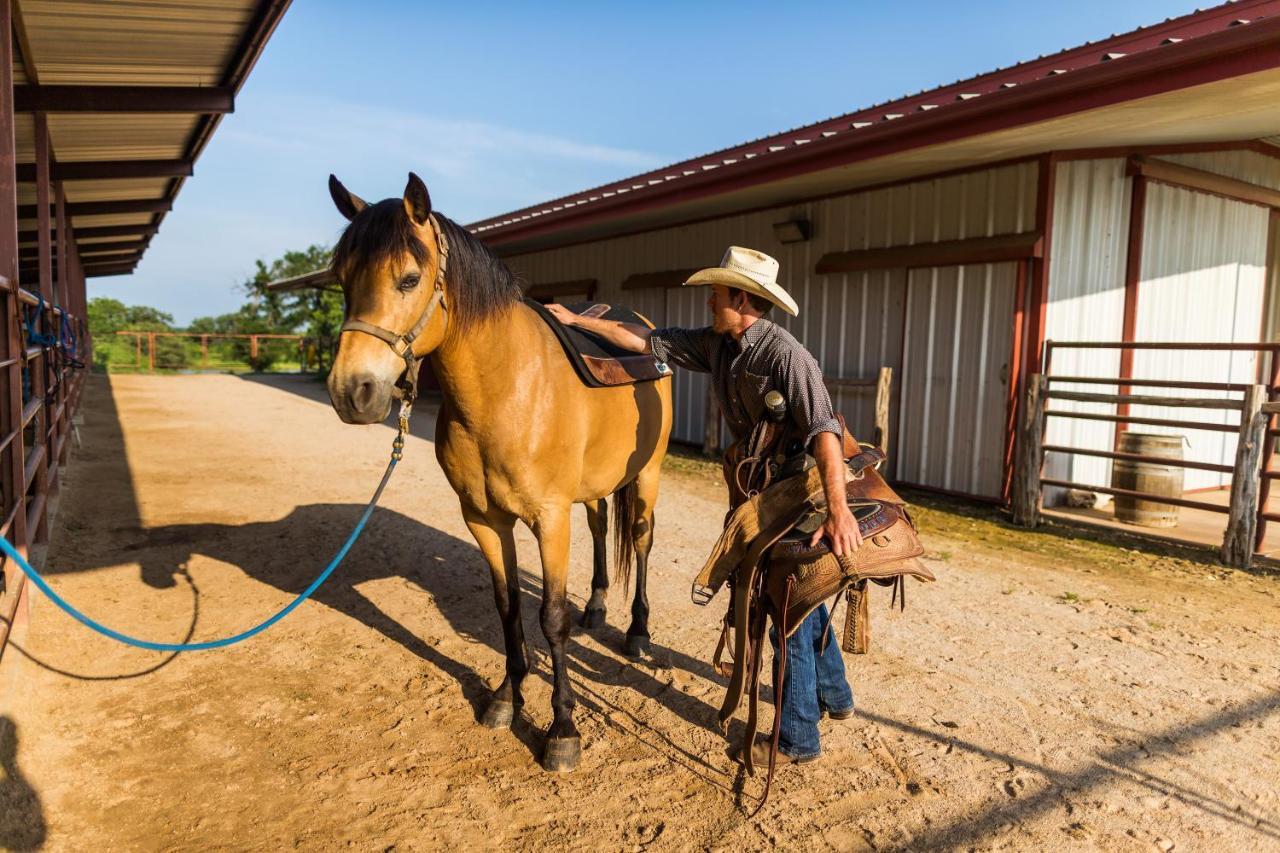 Wildcatter Ranch And Resort Graham Εξωτερικό φωτογραφία