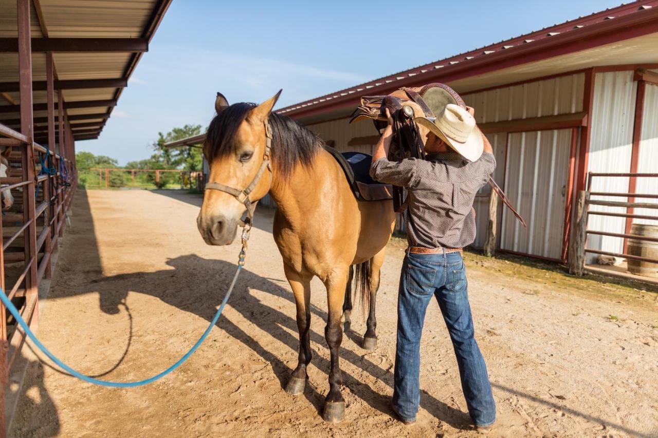 Wildcatter Ranch And Resort Graham Εξωτερικό φωτογραφία