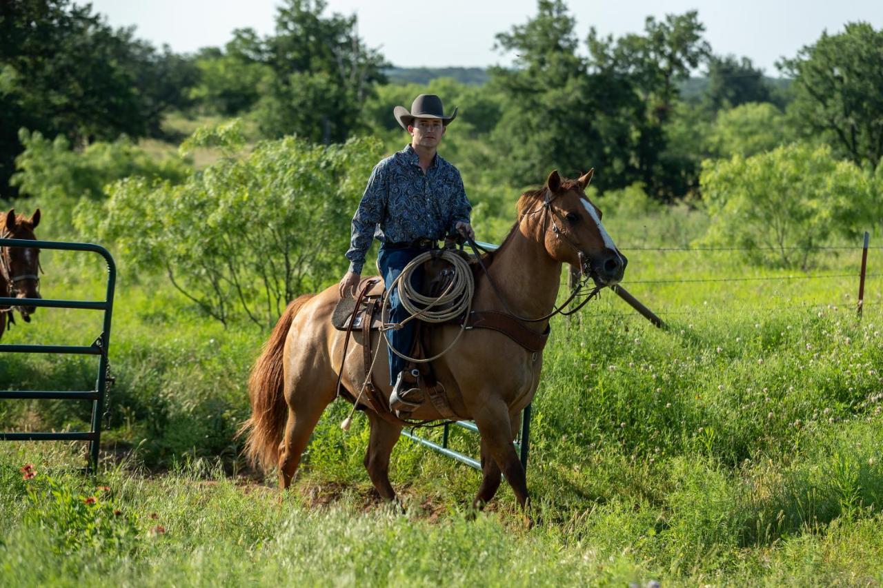 Wildcatter Ranch And Resort Graham Εξωτερικό φωτογραφία